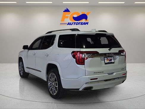 Used 2023 GMC Acadia Denali w/ Denali Technology Package AWD/4WD image 3