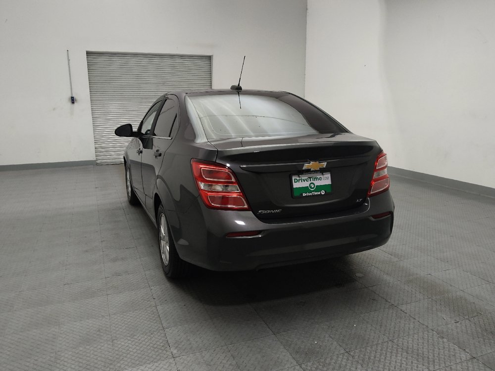 Used 2019 Chevrolet Sonic LT w/ Convenience Package FWD image 6