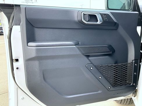 Used 2025 Ford Bronco Big Bend AWD/4WD image 9