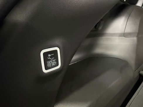 Used 2025 Jeep Wagoneer S Launch Edition image 31