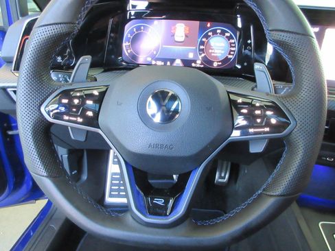 Used 2022 Volkswagen Golf R AWD/4WD image 53