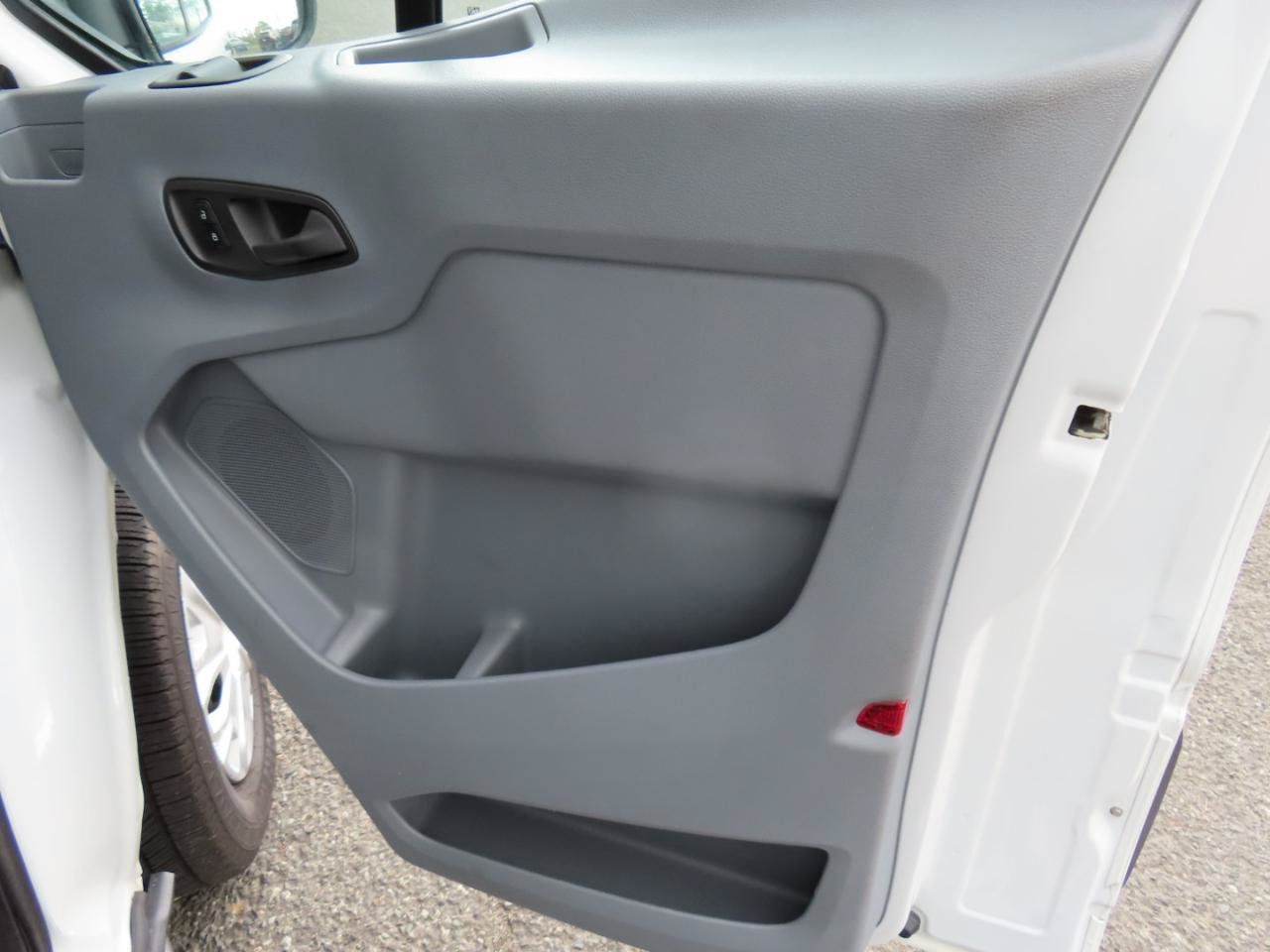 Used 2017 Ford Transit 150 130 Low Roof RWD image 16