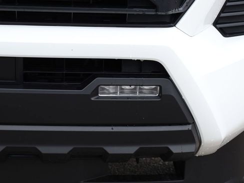 Used 2025 Toyota Tacoma SR5 image 17