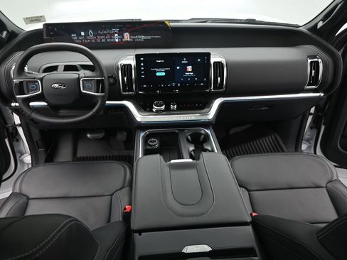 New 2026 Ford Expedition Max Platinum image 23