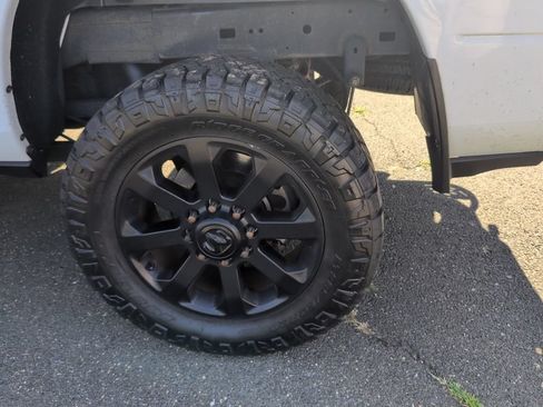 Used 2020 RAM 2500 Big Horn w/ Level 2 Equipment Group AWD/4WD image 11