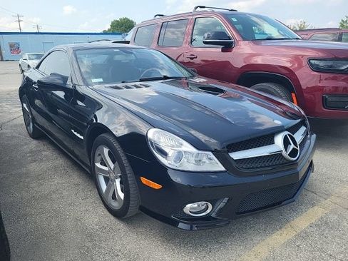 Used 2009 Mercedes-Benz SL 550 image 2