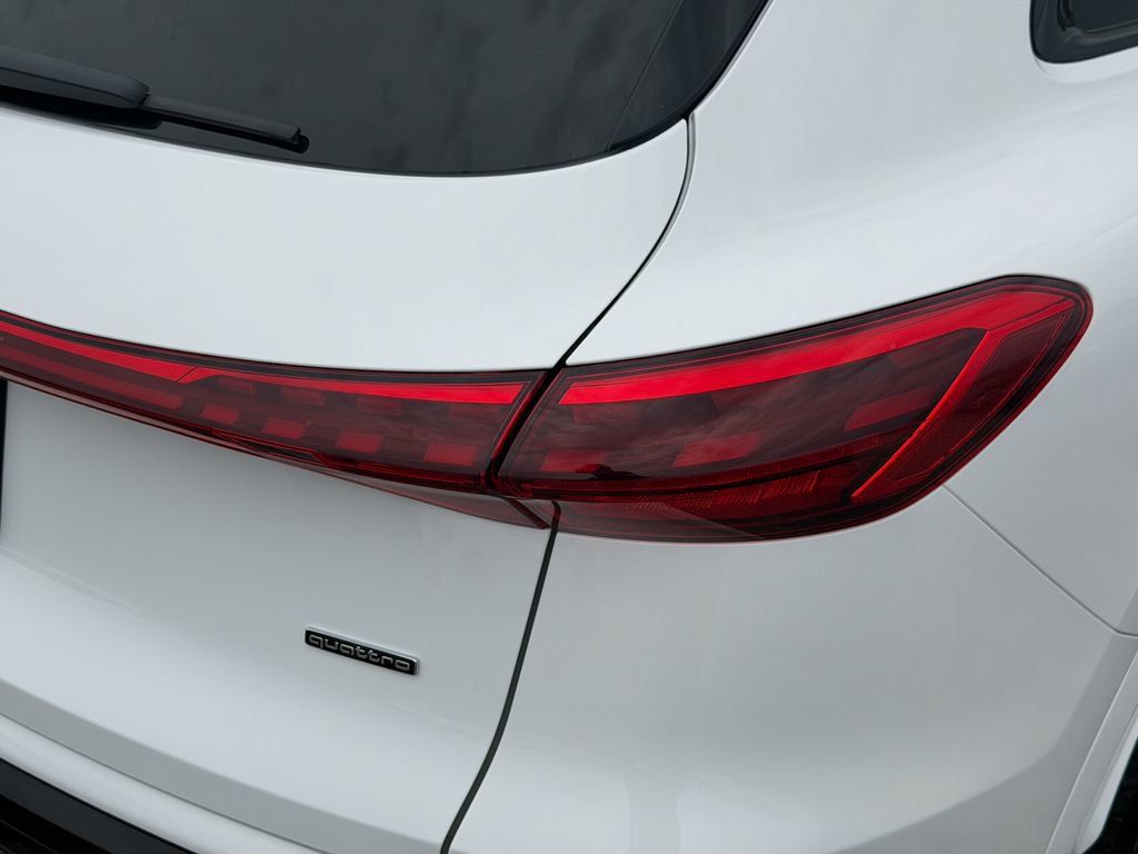 New 2026 Audi Q5 Premium Plus AWD/4WD image 9