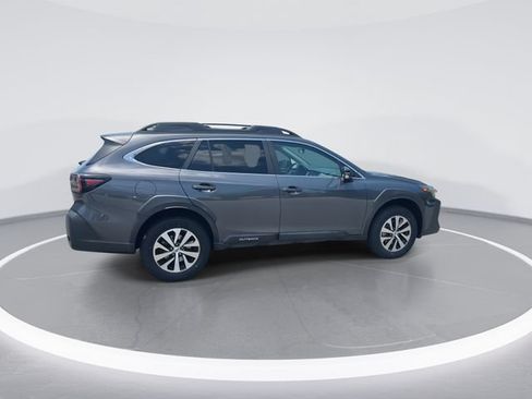 Certified 2023 Subaru Outback Premium AWD/4WD image 8