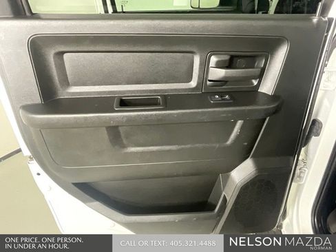 Used 2021 RAM 2500 Tradesman w/ Chrome Appearance Group AWD/4WD image 18