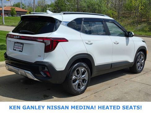 Used 2024 Kia Seltos S AWD/4WD image 3