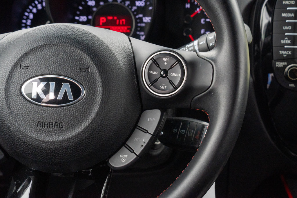 Used 2016 Kia Soul + w/ Tarmac Special Edition FWD image 21