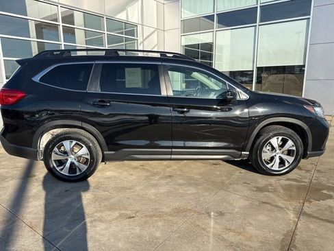 Used 2022 Subaru Ascent Premium w/ Convenience Package image 9