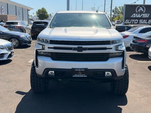 Used 2020 Chevrolet Silverado 1500 RST AWD/4WD image 2