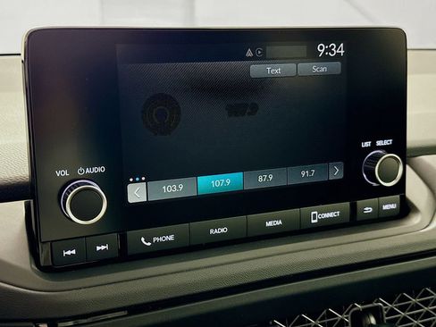 New 2025 Honda Accord SE image 15