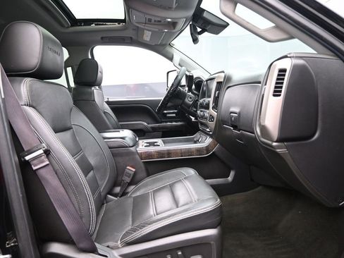 Used 2016 GMC Sierra 2500 Denali w/ Duramax Plus Package image 23
