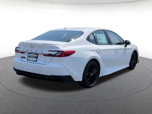 New 2026 Toyota Camry SE FWD image 6