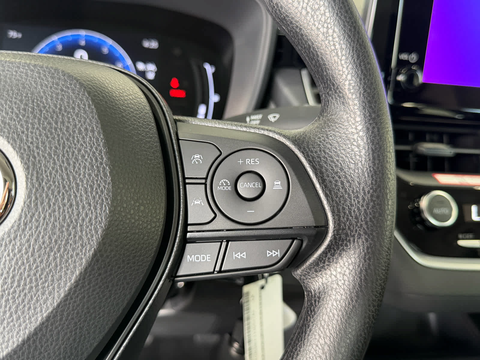 New 2027 Toyota Corolla LE FWD image 20