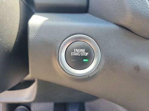 Used 2024 GMC Terrain SLE AWD/4WD image 28