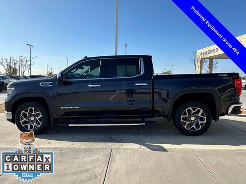 Used 2022 GMC Sierra 1500 SLT w/ SLT Convenience Package image 10