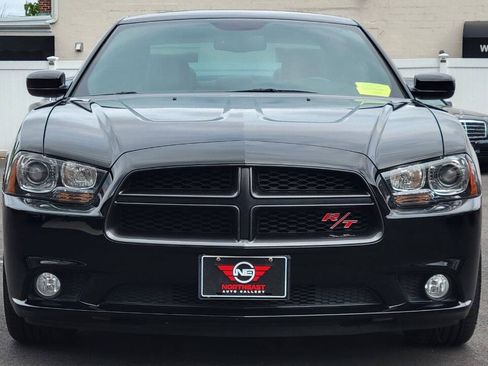 Used 2014 Dodge Charger R/T RWD image 3
