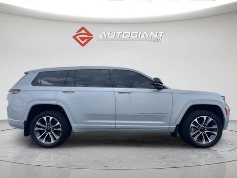 Used 2022 Jeep Grand Cherokee L Overland image 9