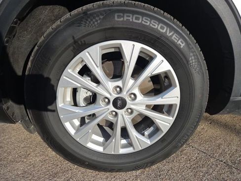 Used 2024 Ford Escape Active image 3