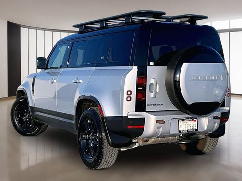 Certified 2023 Land Rover Defender 110 S AWD/4WD image 4