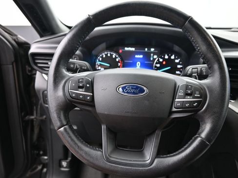 Used 2020 Ford Explorer XLT w/ Comfort Package AWD/4WD image 21