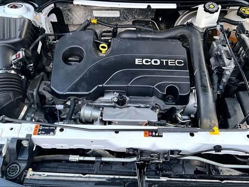 Used 2022 Chevrolet Equinox LT image 28