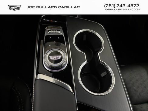 New 2026 Cadillac Lyriq V w/ LPO, Floor Liner Package AWD/4WD image 27