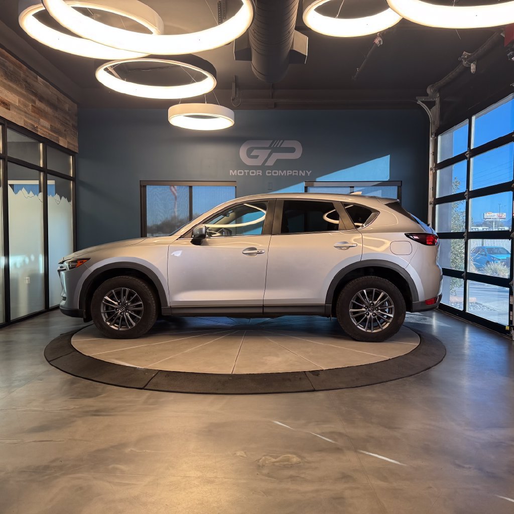 Used 2019 MAZDA CX-5 Touring FWD image 6
