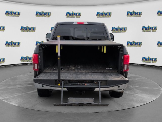 Used 2018 Ford F150 Lariat w/ Equipment Group 502A Luxury AWD/4WD image 10