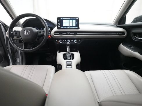 Used 2023 Honda HR-V EX-L image 5