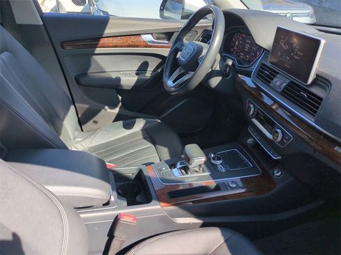 Used 2018 Audi Q5 2.0T Premium image 36
