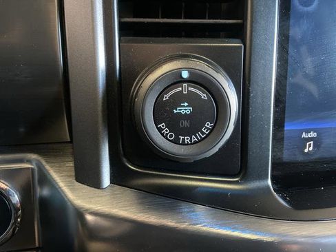 Certified 2022 Ford F150 Lariat w/ Max Trailer Tow Package image 36