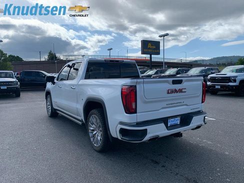 Used 2019 GMC Sierra 1500 Denali w/ Denali Ultimate Package AWD/4WD image 5