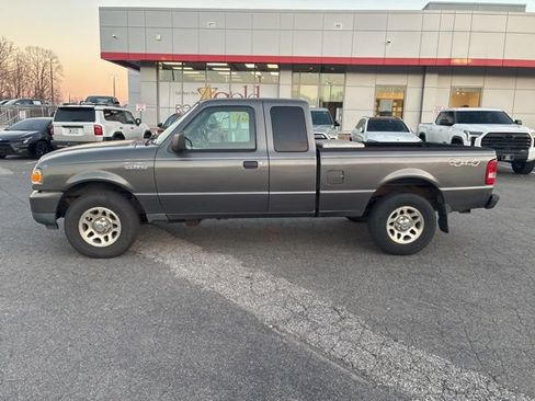 Used 2011 Ford Ranger XLT image 4