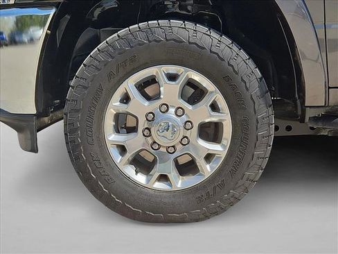Used 2020 RAM 2500 Laramie AWD/4WD image 22