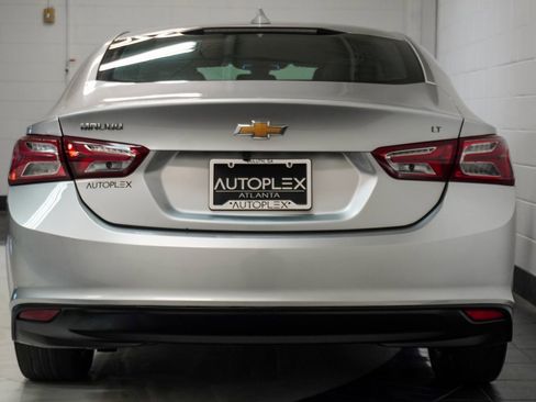 Used 2020 Chevrolet Malibu LT image 38
