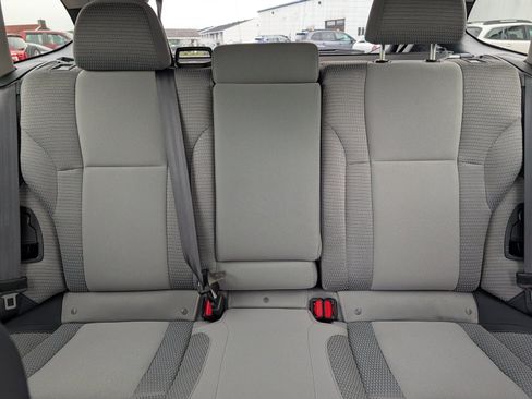 Used 2022 Subaru Outback Premium AWD/4WD image 13