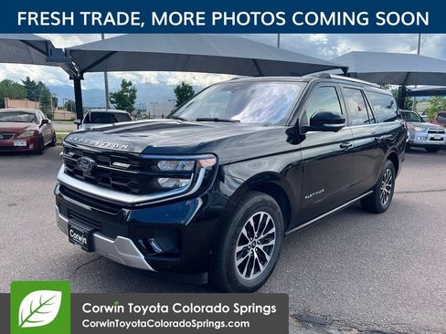 Used 2025 Ford Expedition Max Platinum AWD/4WD image 3