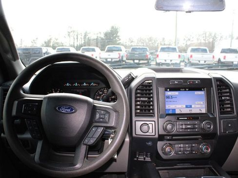 Used 2017 Ford F150 XL w/ Equipment Group 101A Mid image 30
