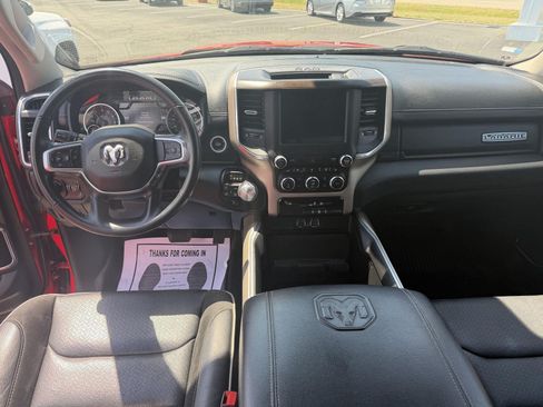Used 2022 RAM 1500 Laramie AWD/4WD image 18