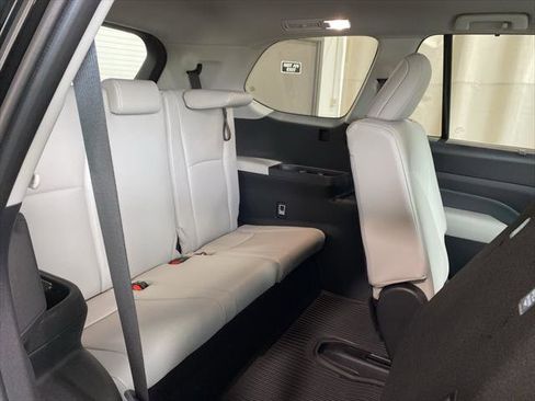 Certified 2026 Toyota Grand Highlander XLE image 14