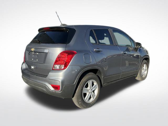 Used 2020 Chevrolet Trax LS w/ Tint and Cruise Package FWD image 7