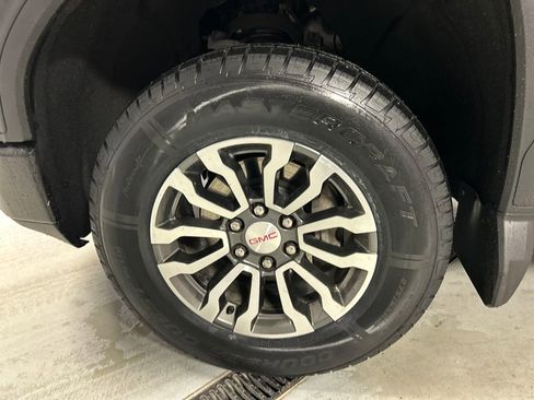 Used 2021 GMC Sierra 1500 AT4 AWD/4WD image 9