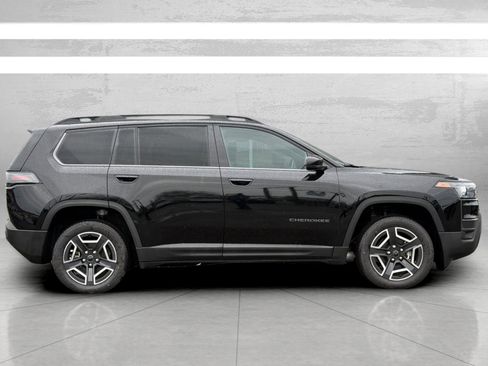 New 2026 Jeep Cherokee Limited image 4
