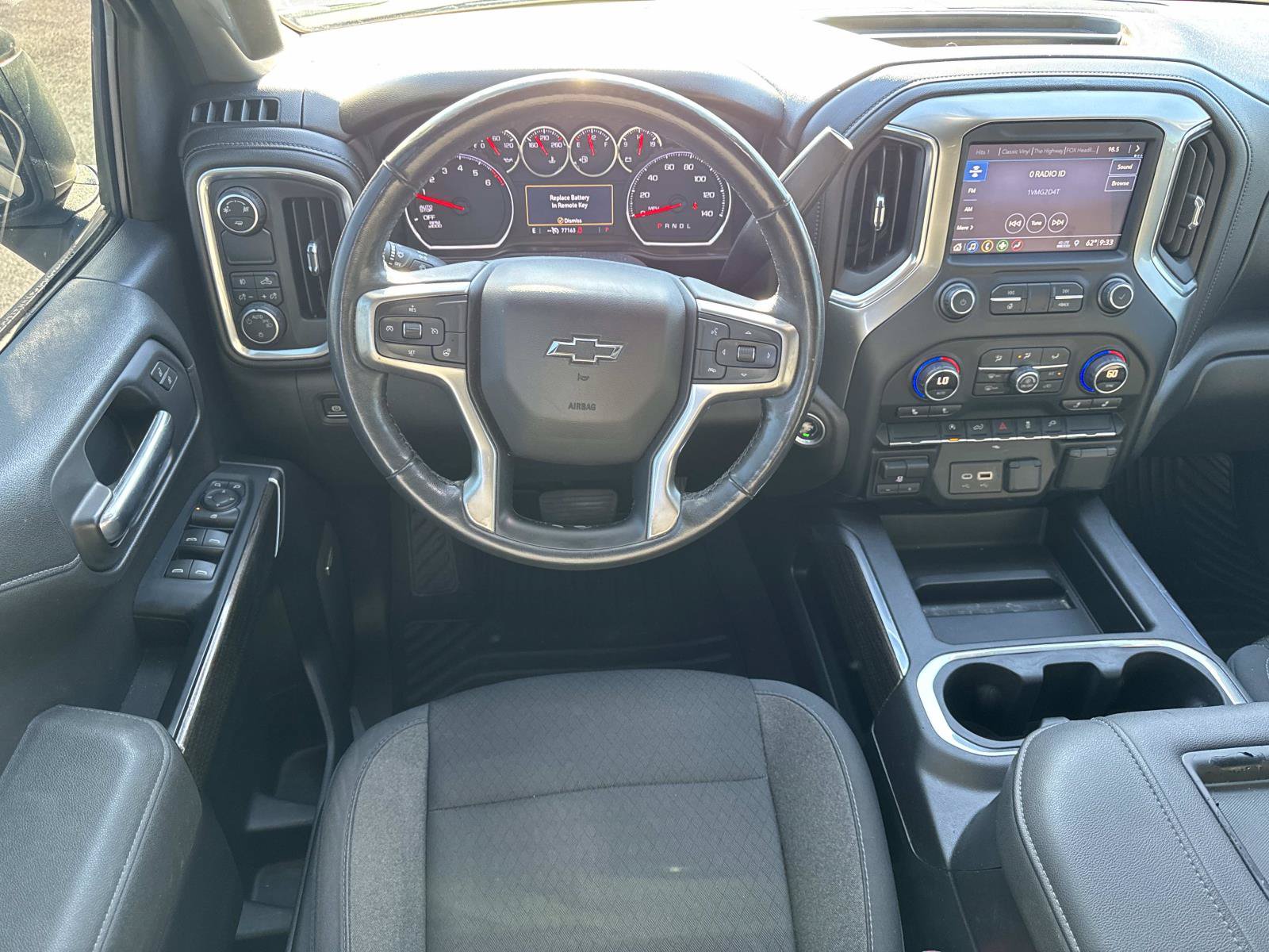 Used 2019 Chevrolet Silverado 1500 RST RWD image 14