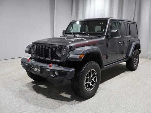 Used 2025 Jeep Wrangler Unlimited Rubicon image 8