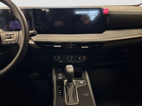 New 2026 Nissan Kicks S FWD image 11